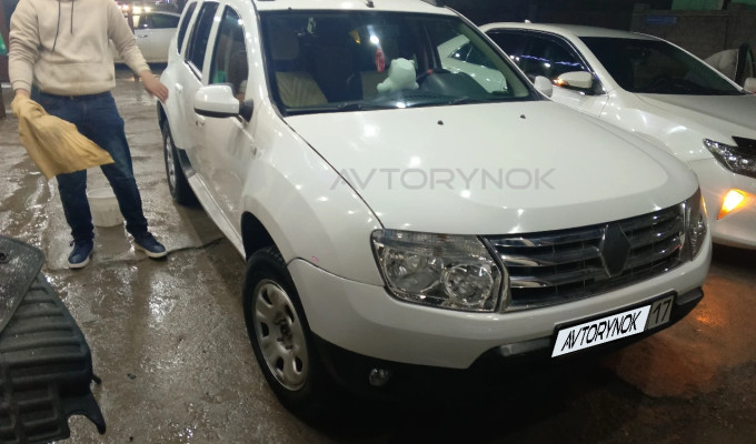 Renault Duster 2013 года