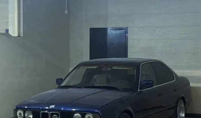 BMW 5 серия 1992 года