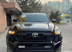 Toyota Tacoma 2024 года