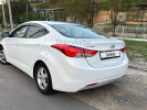 Hyundai Elantra 2012 года