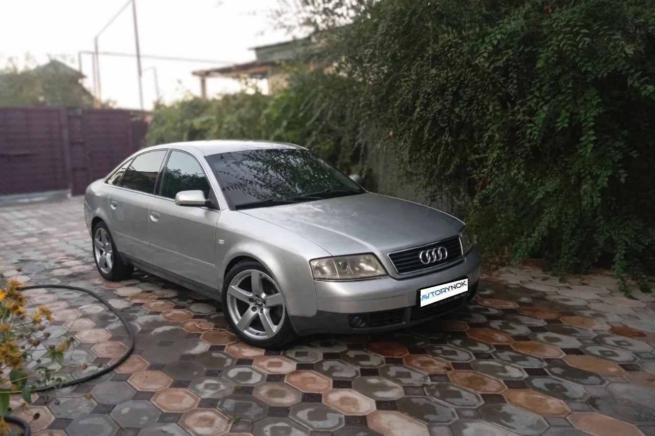 Audi A6, 2001