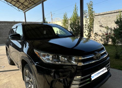 Toyota Highlander 2018 года