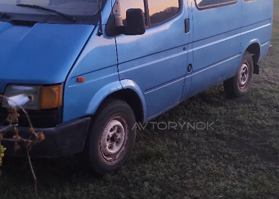 Ford Transit 1991 года