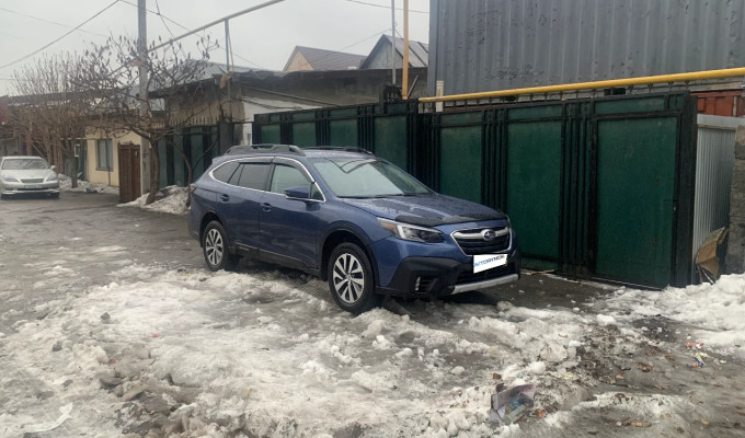 Subaru Outback 2020 года