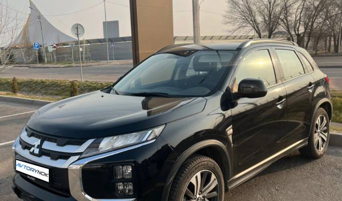 Mitsubishi ASX 2023 года