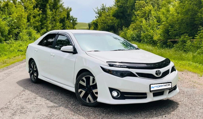 Toyota Camry 2014 года