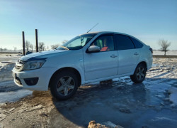 ВАЗ (Lada) Granta 2015 года