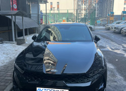Kia K5 2020 года