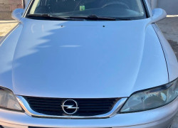 Opel Vectra 1999 года