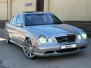 Mercedes-Benz E-Класс 2001 года