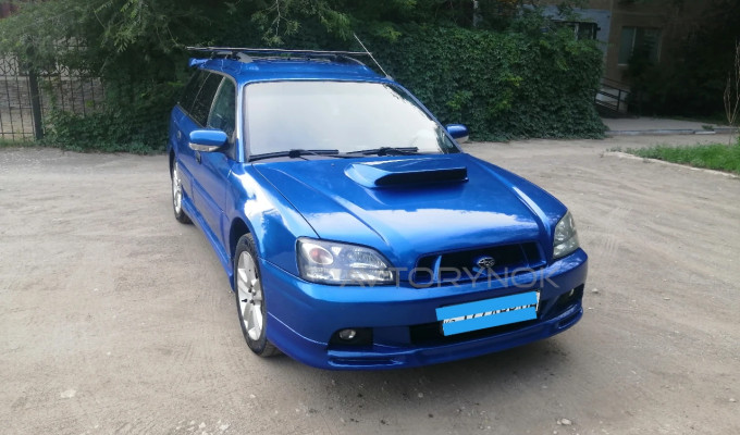 Subaru Legacy 2000 года