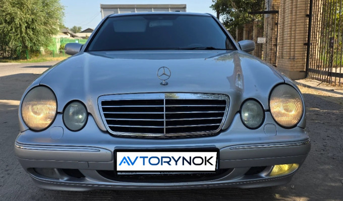 Mercedes-Benz E-Класс 1999 года