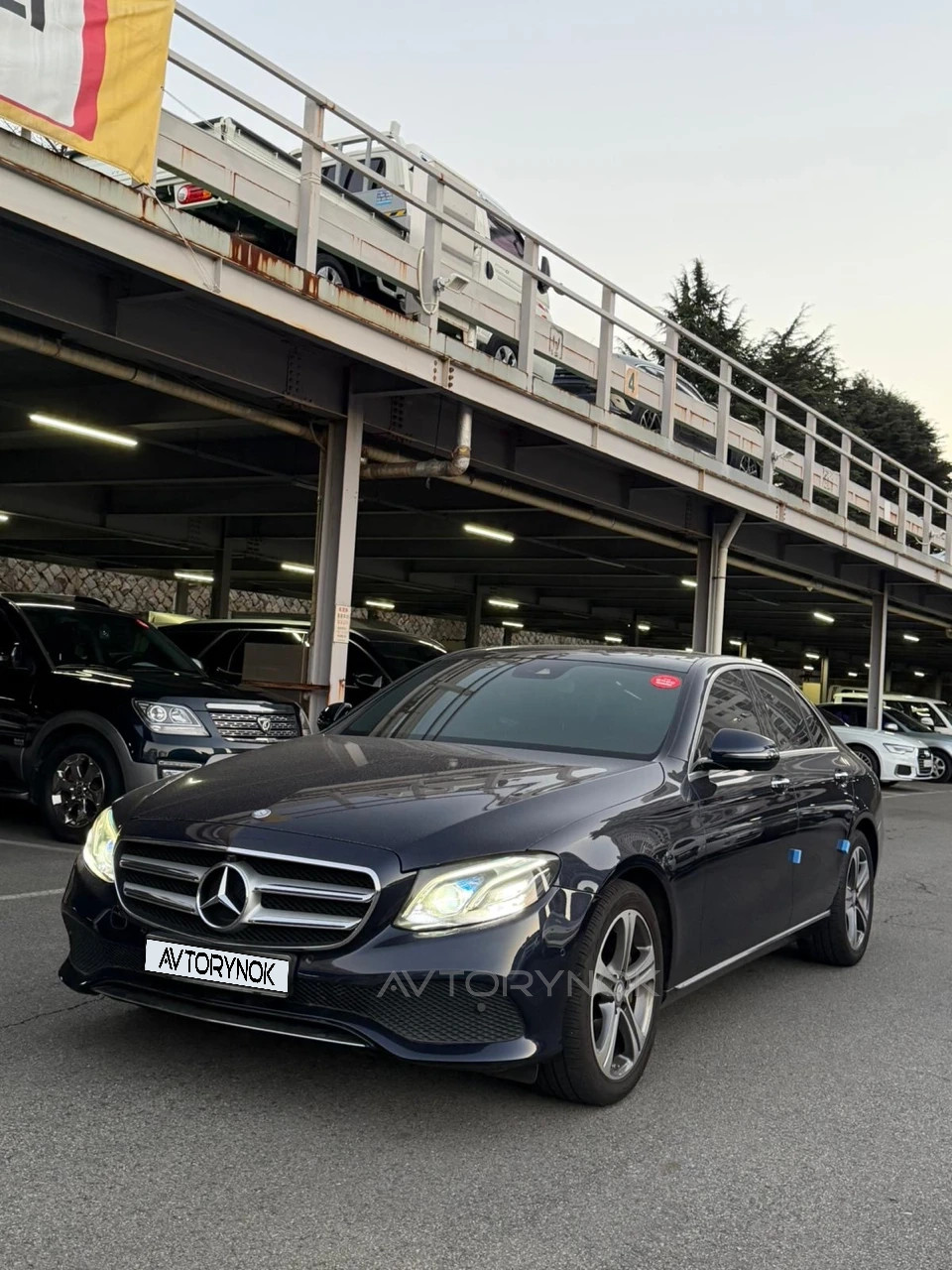 Mercedes-Benz E-Class, 2016