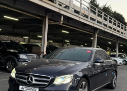 Mercedes-Benz E-Класс 2016 года