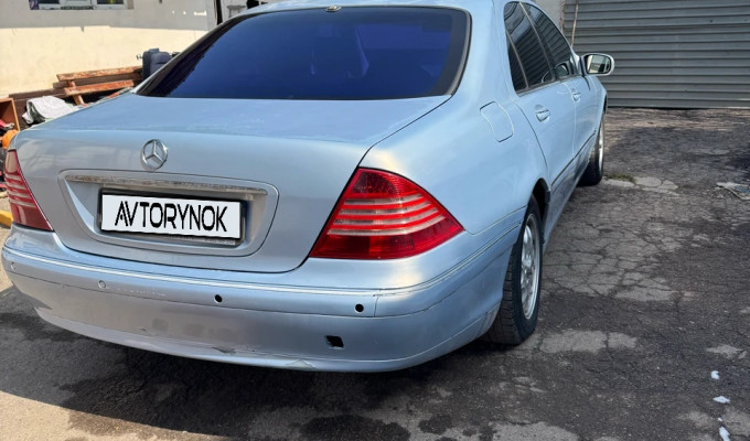Mercedes-Benz S-Класс 1999 года