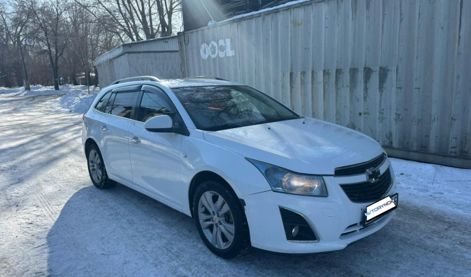 Chevrolet Cruze 2012 года