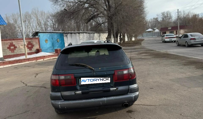 Toyota Caldina 1996 года