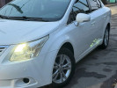 Toyota Avensis 2011 года
