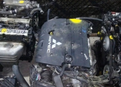 Двигатель 4В12