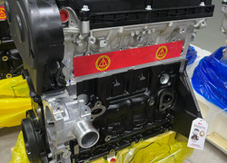 Новый заводской 1.6-литровый двигатель Шевроле F16D4 old/new